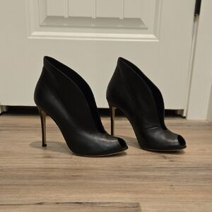 Gianvito Rossi Vamp Peep Toe Ankle Boots 105mm